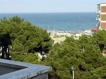 호텔 Amigos 3*